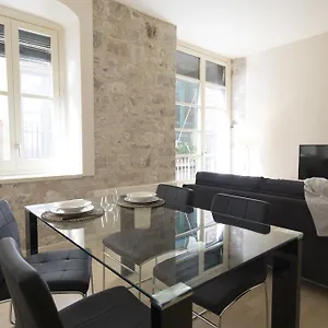 Appartement Bravissimo Cort Reial-2a, Gerona