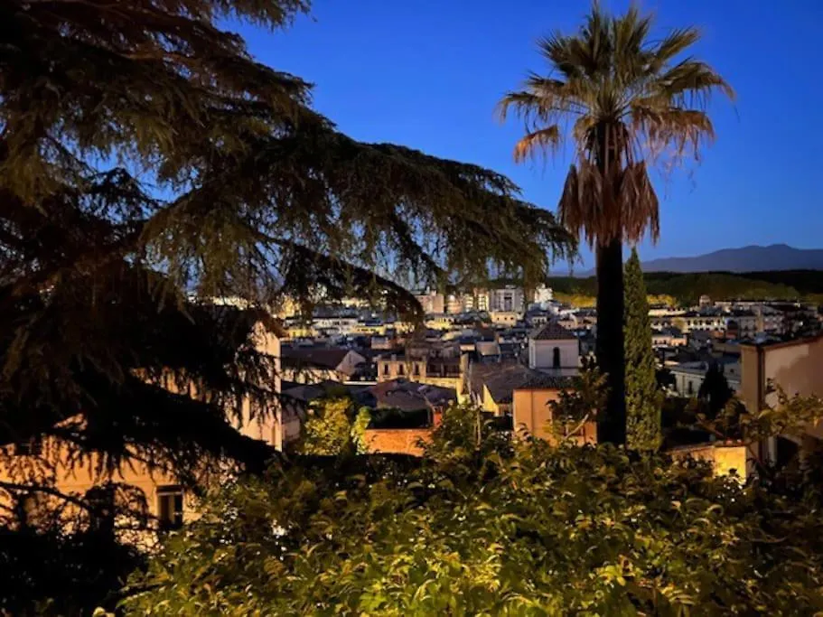 Gardens Of Roman Wall Host Onyarapartments Girona Spain